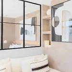 Liiiving In Gaia - Panoramic Terrace Penthouse Apartment *