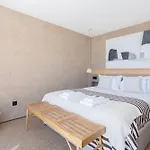 Liiiving In Gaia - Panoramic Terrace Penthouse Apartment *