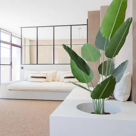Liiiving In Gaia - Panoramic Terrace Penthouse דירה